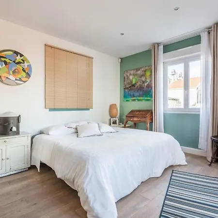 Jolie Maison Parisienne Jardin Porte De Montreuil Bagnolet